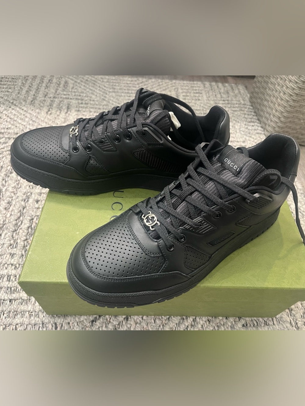 GUCCI JONES MENS SNEAKER   BRAND NEW  Size 11.5